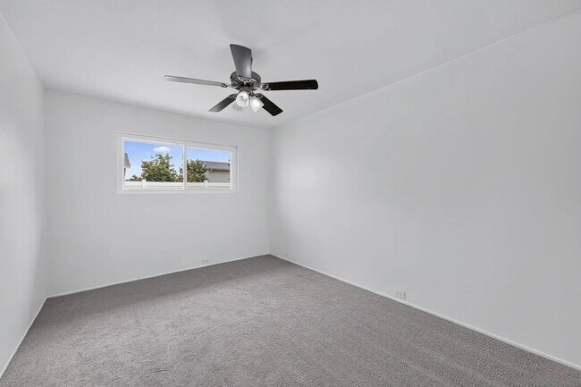 Building Photo - 1129 Nidrah St