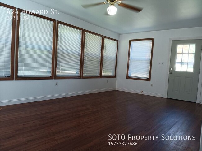 Building Photo - 2BD/1BA House by Litz Park