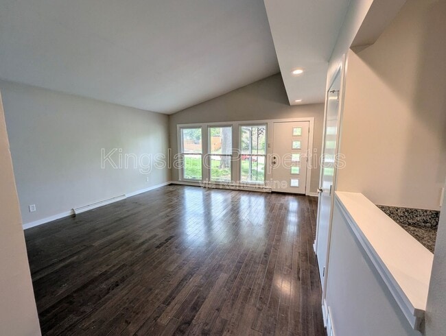 Building Photo - 1146 Swarthmore Ln