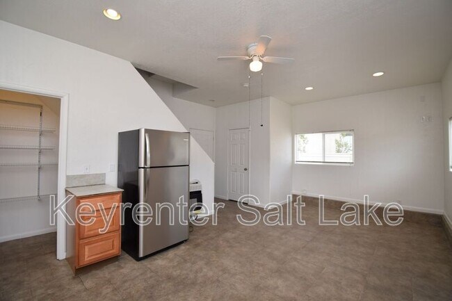 Building Photo - 12898 S 300 E