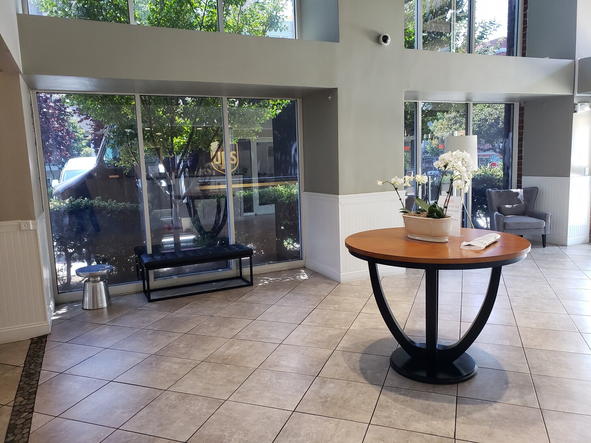 Building Photo - 6400 Christie Ave