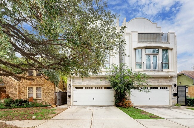 Building Photo - 609 W Pierce St