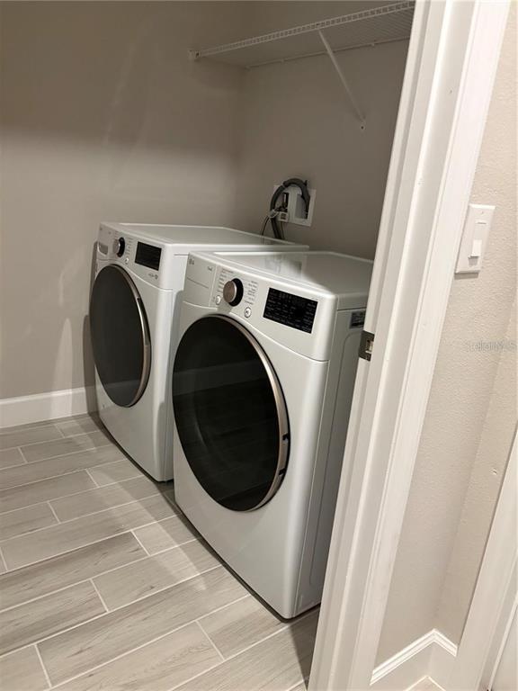 Building Photo - 33427 Landsman Lp