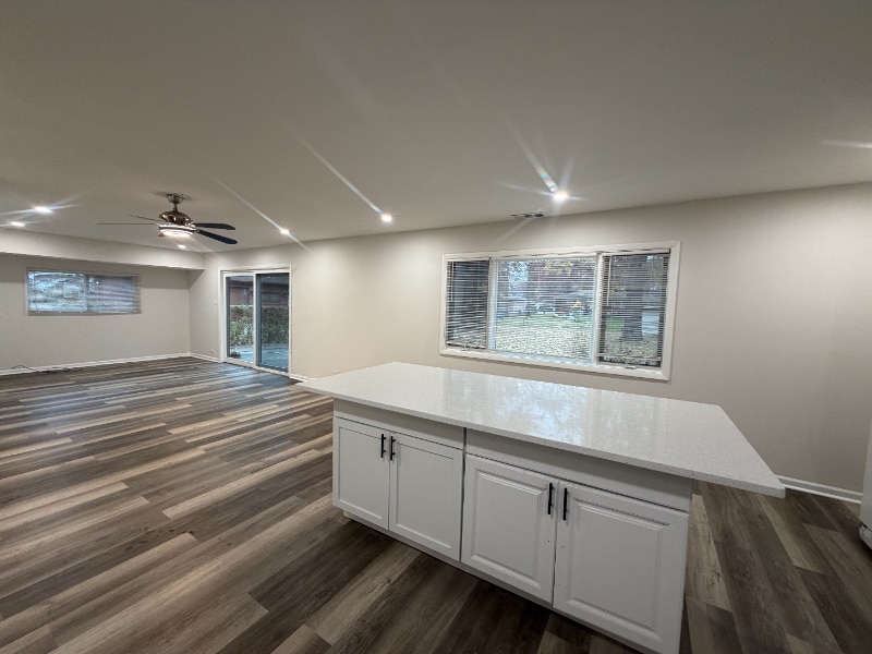 Building Photo - 18104 Paxton Ave