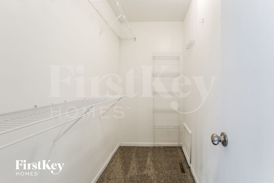 Building Photo - 20805 W 71st Terrace