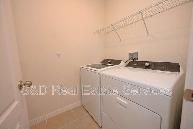 Building Photo - 3457 Mystic Pond Lp