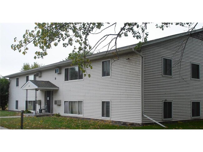 Primary Photo - 188 Lakeview Dr