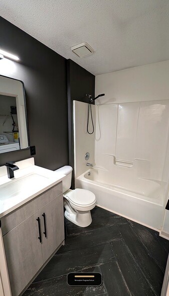 Building Photo - 507 Emory Cir