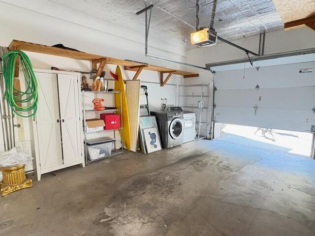 Building Photo - 874 Village Square N