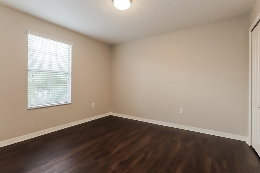 Building Photo - 10611 Summer Azure Dr
