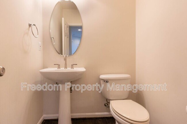 Building Photo - 4100 Presidential Hill Loop