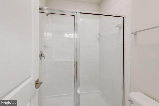 Building Photo - 3897 Hillview Ct