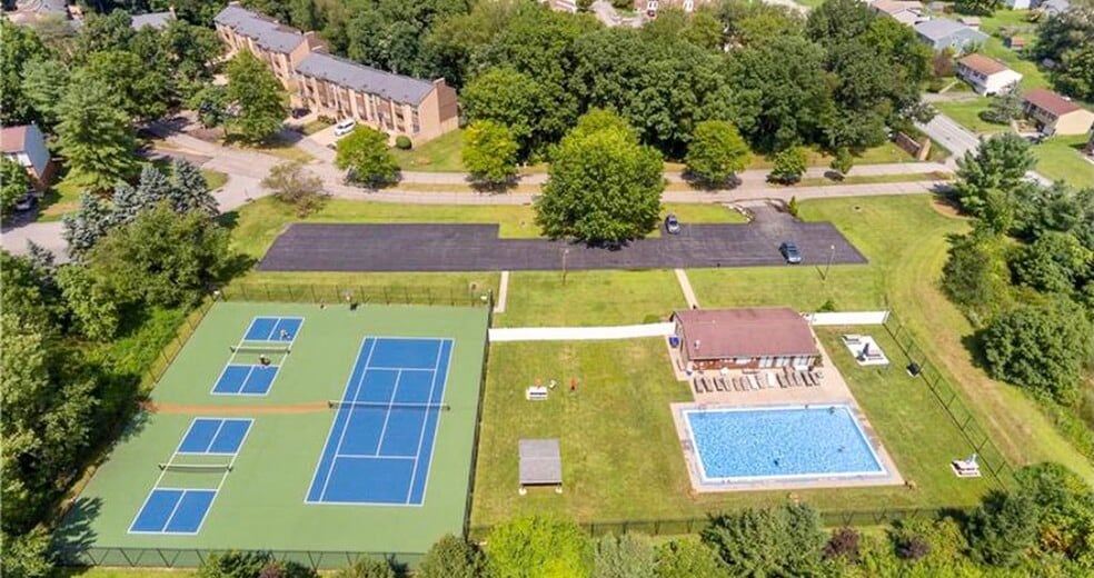 Building Photo - 307 Fawn Trl