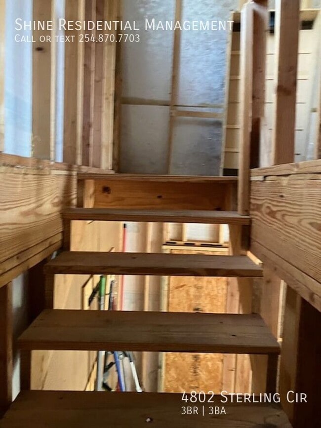 Building Photo - 4802 Sterling Cir