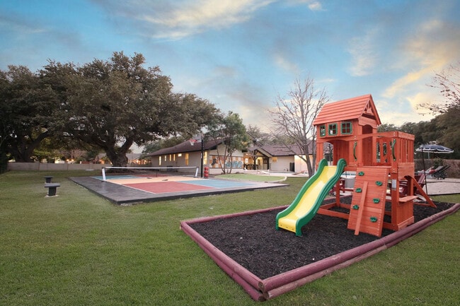 Building Photo - 107 Wickford Way