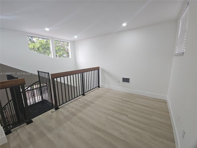 Building Photo - 13067 SW 88th Terrace S