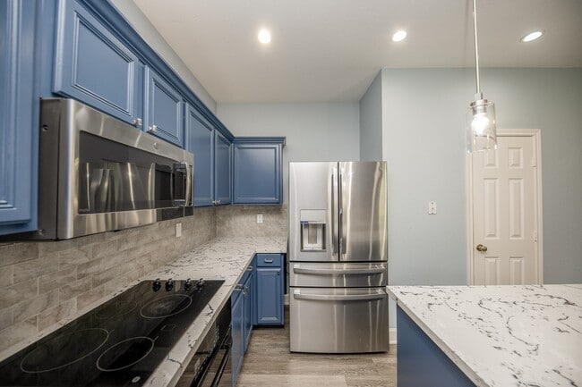 Building Photo - 206 Cheswick Cir