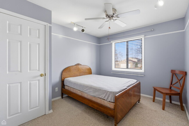 Building Photo - 409 Kensington Dr