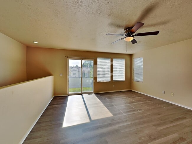 Building Photo - 5551 Geneva Way