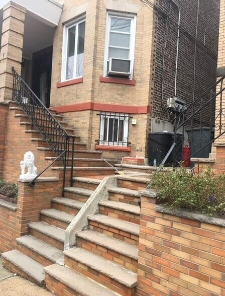 Building Photo - 60 Liberty Pl