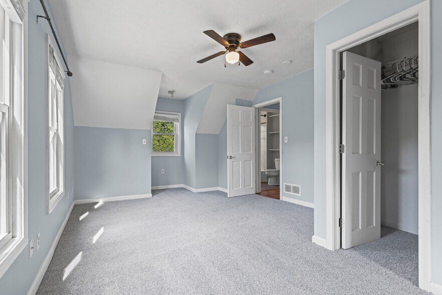Building Photo - 50 Garfield Ln