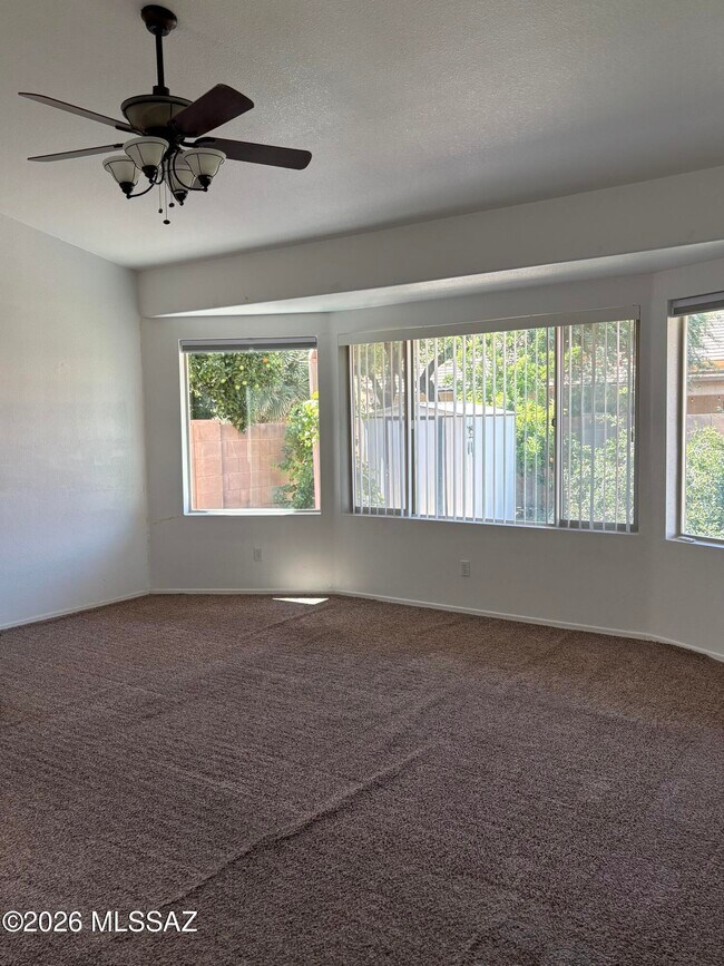 Building Photo - 7648 W Creosote Spring Ct