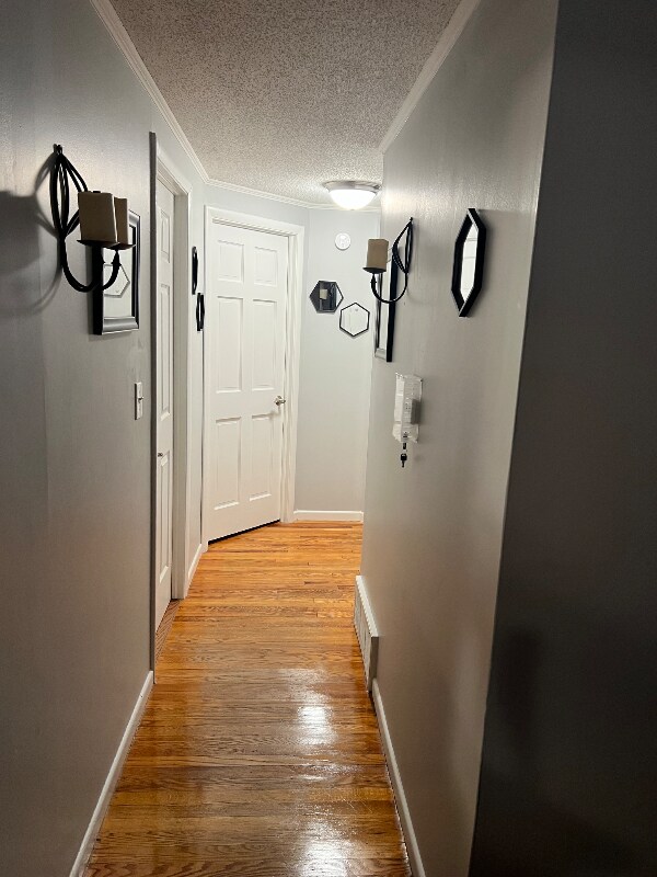 Building Photo - 240 Greenaway Dr