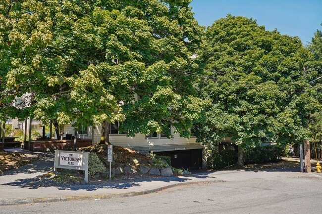 Building Photo - 2152 N 112th St