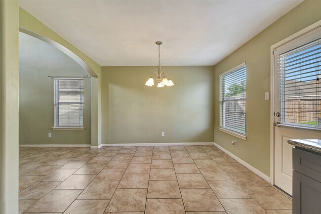 Building Photo - 2618 Shearwater Bend Dr