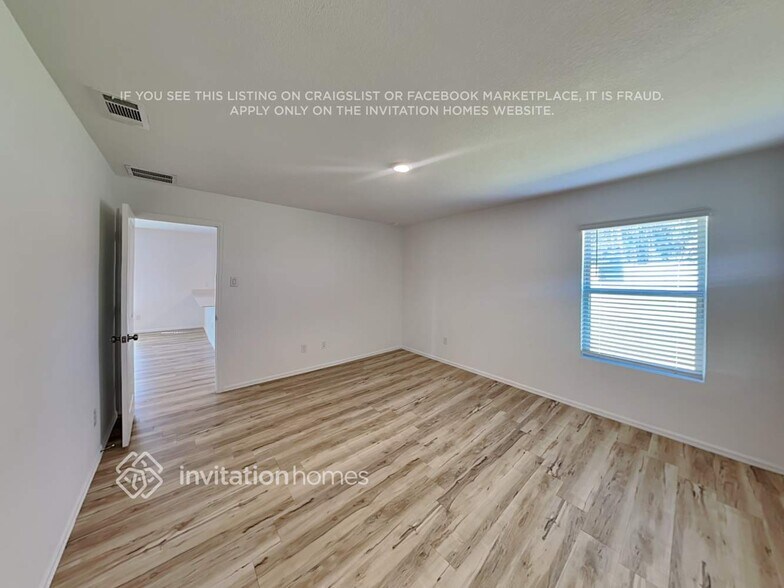 Building Photo - 22255 Stoney Ravine Dr