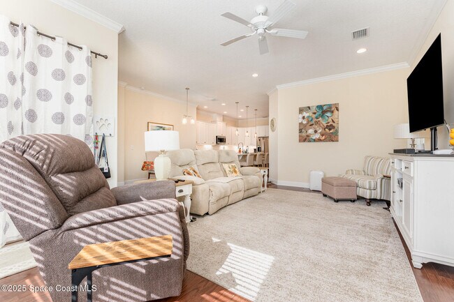 Building Photo - 2829 Avalonia Dr