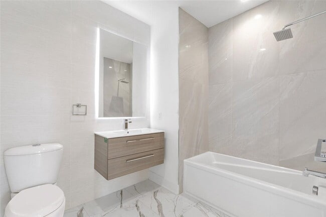 Building Photo - 6025 JFK Blvd E