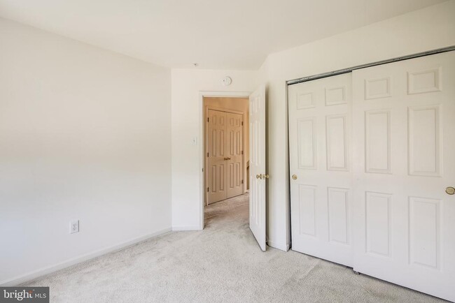 Building Photo - 2702 Snowmill Ct