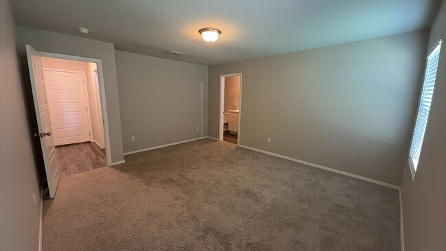 Building Photo - 13990 S Lansing Ave