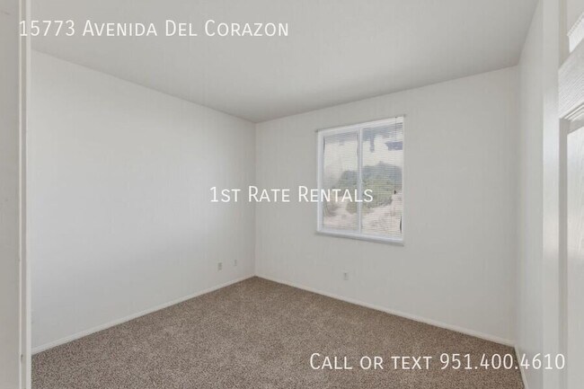 Building Photo - 15773 Avenida Del Corazon