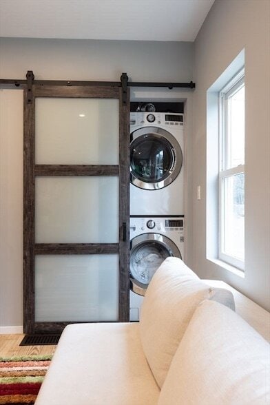 Building Photo - 136 Topsfield Rd