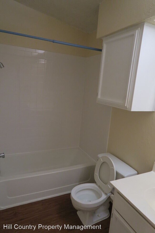 Building Photo - 3 br, 2.5 bath House - 12803 Humphrey Drive