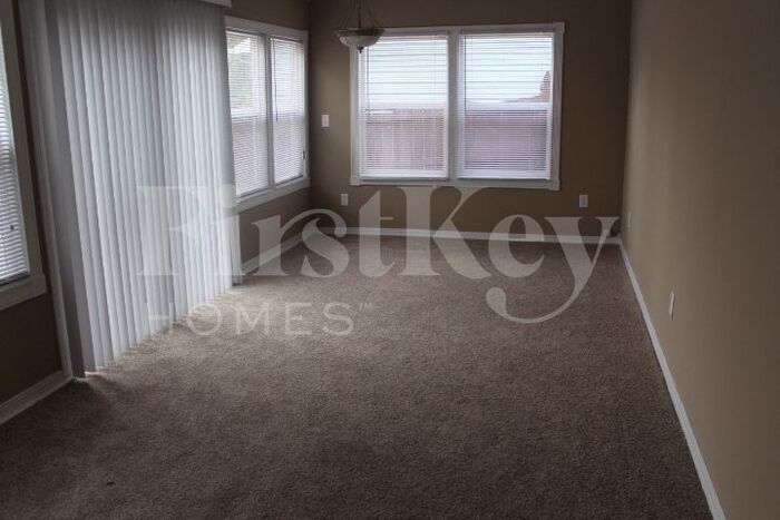 Building Photo - 1654 Beckenbauer Ln