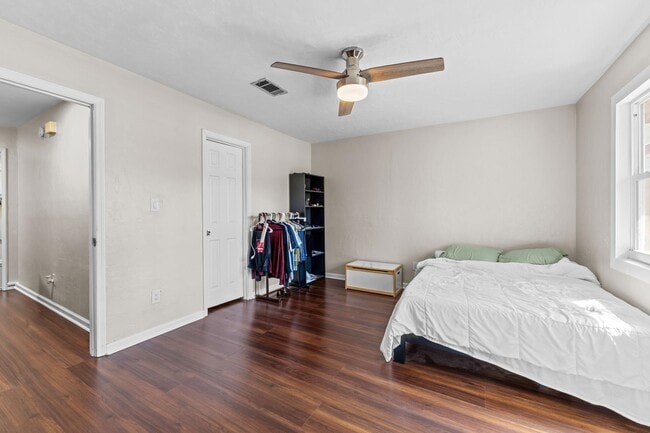 Building Photo - 1844 Nicklaus Dr