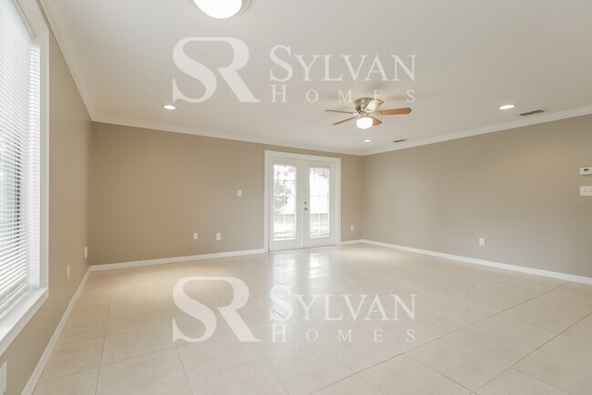 Building Photo - At Last, This Is What You Have Been Searching For!