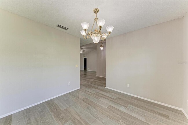 Building Photo - 11855 Dunster Ln