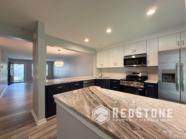 Building Photo - 6489 Bellcross Trl