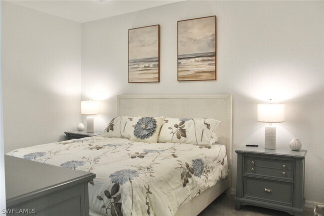 Building Photo - 15405 Grn Acrs Ave