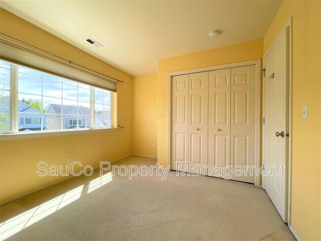 Building Photo - 16705 NW Arizona Dr