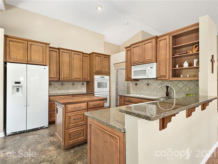 Kitchen view 3 - 50 Clear Creekside Dr