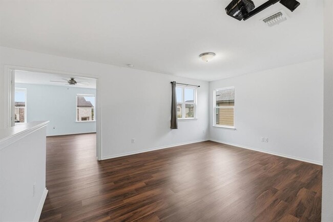 Building Photo - 13535 Abraham Lincoln St
