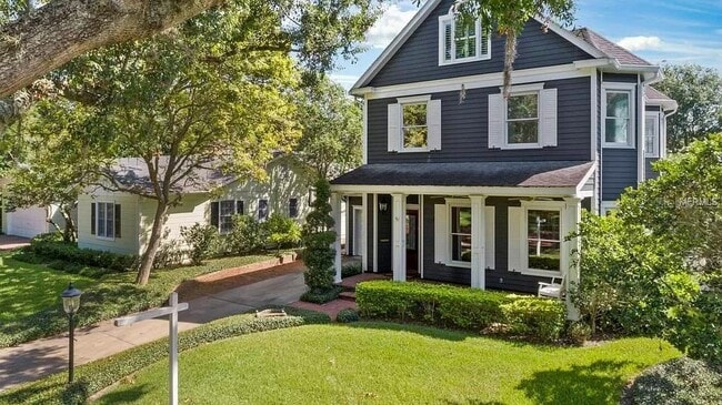 Building Photo - 1119 Belleaire Cir