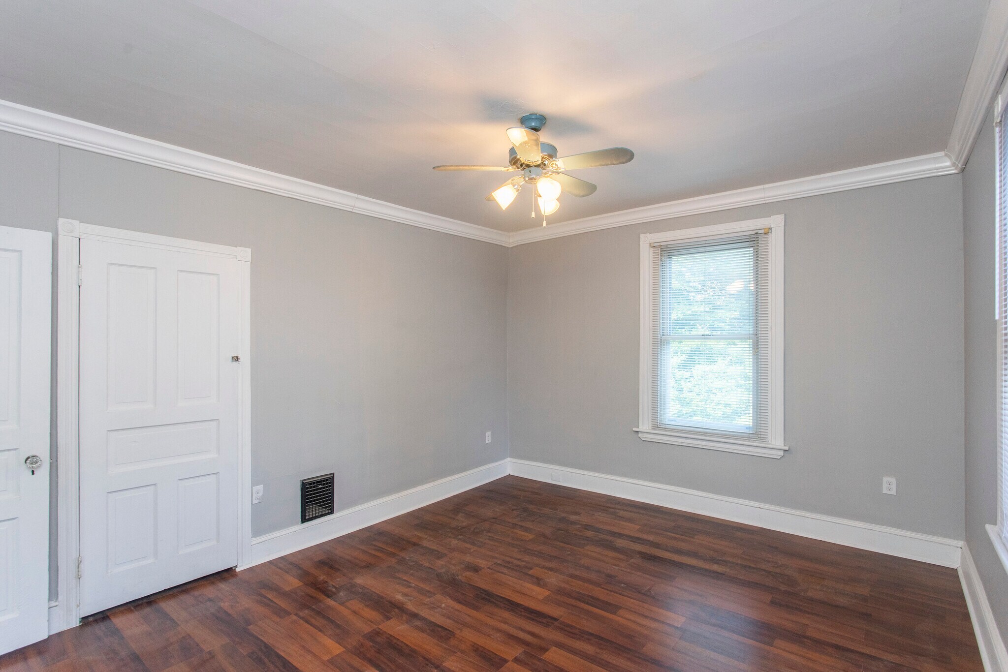 Building Photo - 133 Beecher Ave