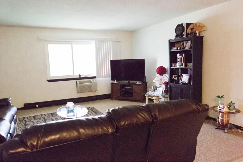 Living Room - 225 E Market St