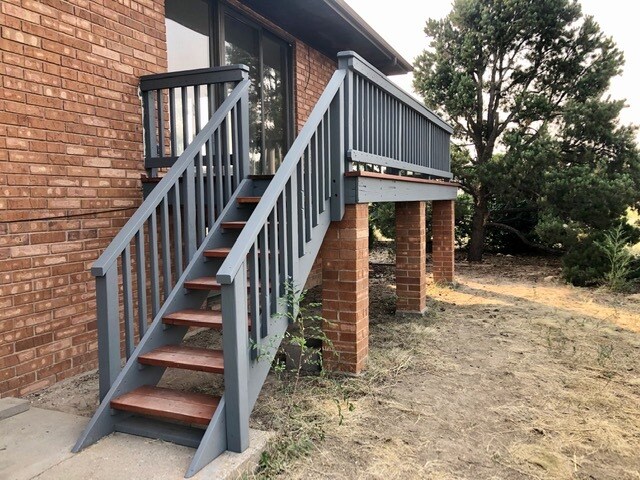 Building Photo - 738 S Watermelon Dr